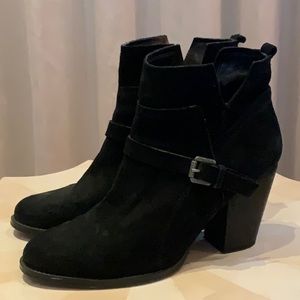 Ivanka Trump black suede boots size 10